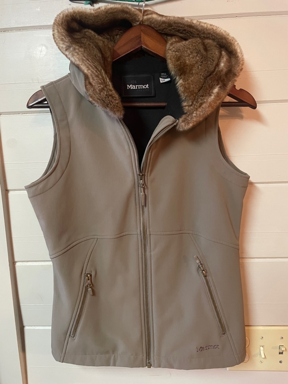 Marmot Women's Khaki Vest with Faux Fur Hood Size S.
